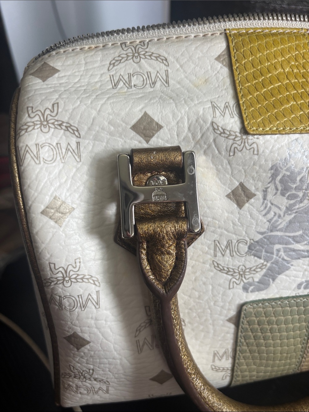 MCM Princess lion limited edition Boston bag - Picture 17 of 17